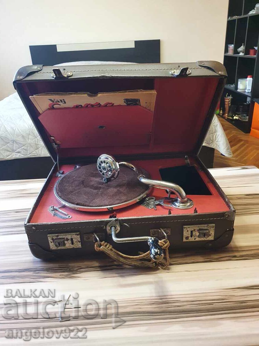 Vintage ERRESS Gramophone