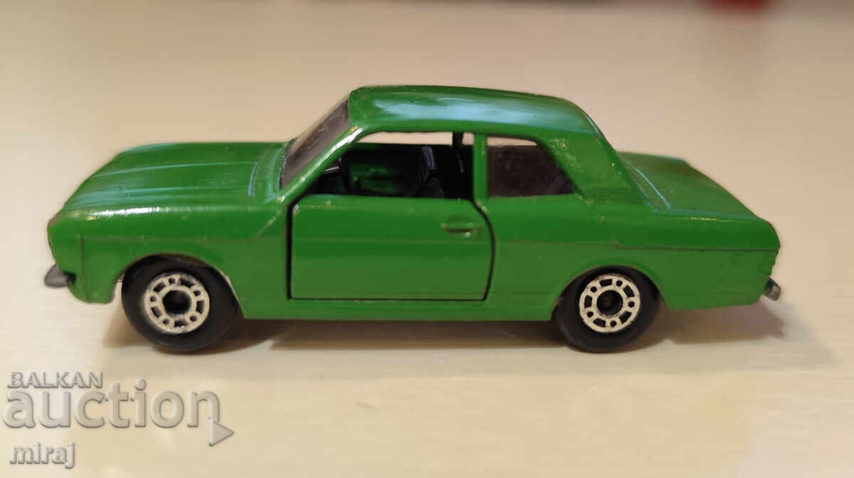 Ματσμπόξ Βουλγαρία FORD CORTINA με τιμή € 40.00 | 78.23 BGN Ματσμπόξ Βουλγαρία FORD CORTINA με τιμή € 40.00 | 78.23 BGN