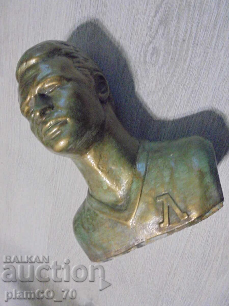 №*8422 Фигура / бюст на Георги Аспарухов - 5