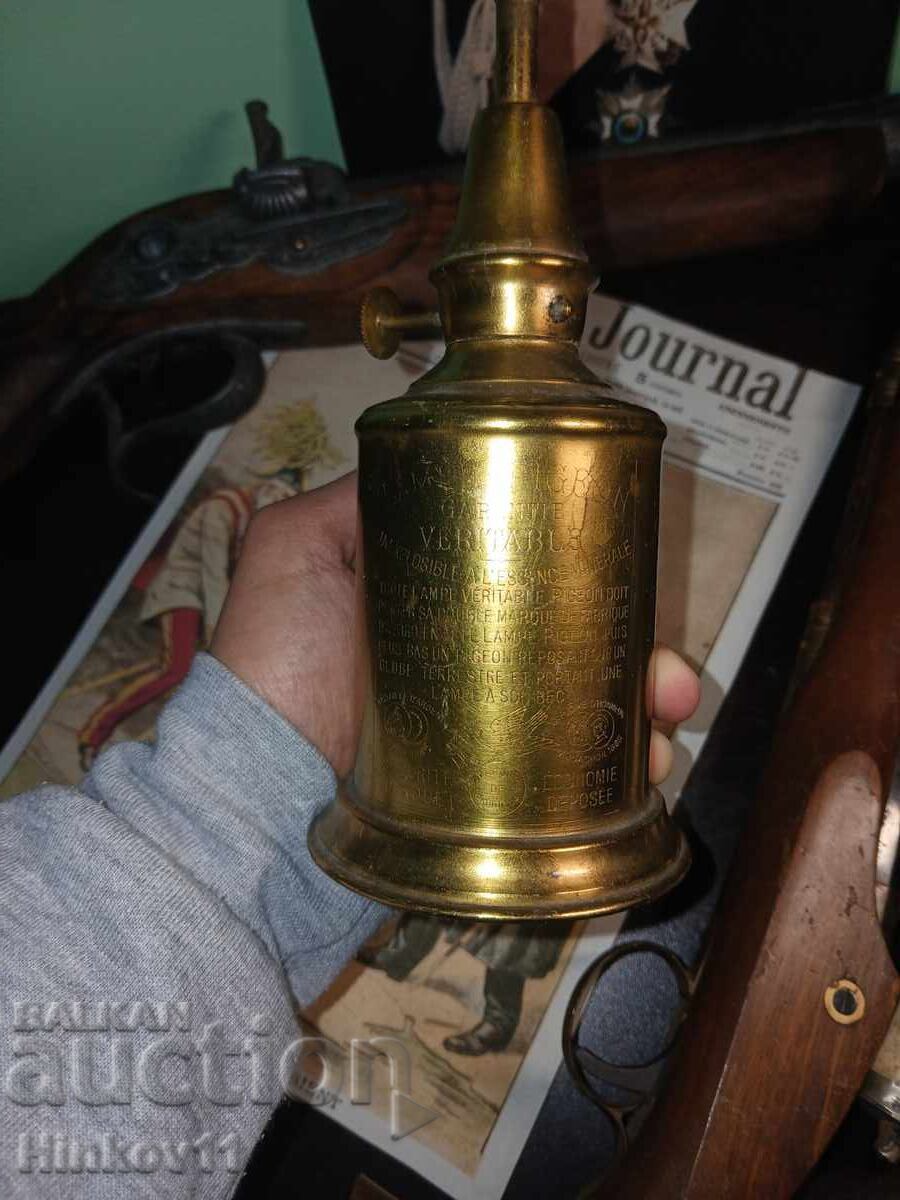 Vintage Pigeon Lamp Guaranteed Genuine - Working Vintage Pigeon Lamp Guaranteed Genuine - Working