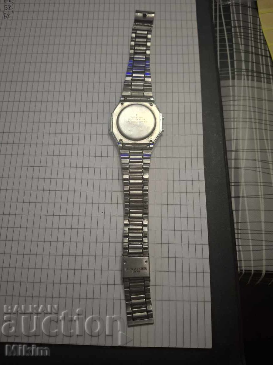 Delivery of Men's Casio Watch Delivery of Men's Casio Watch