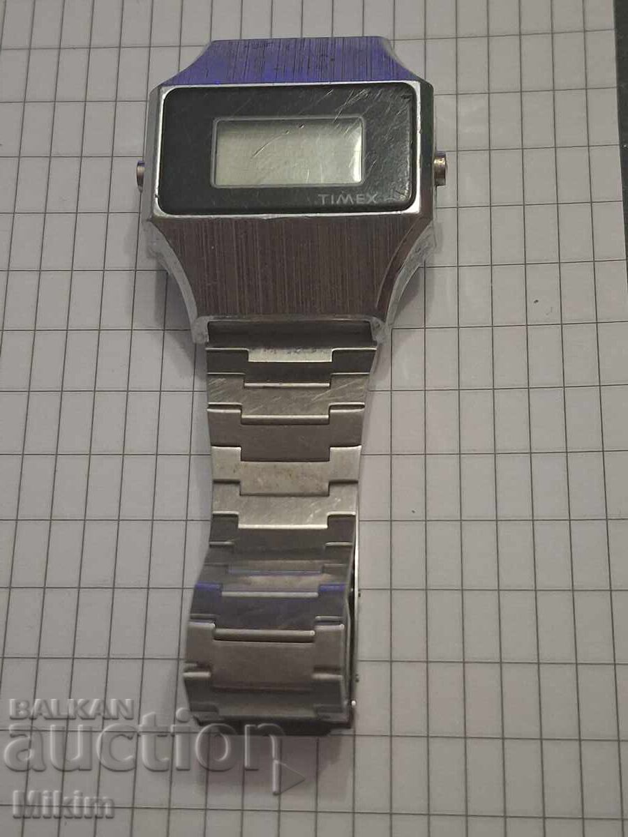 Men's Timex Watch with price € 3.00 | 5.87 BGN