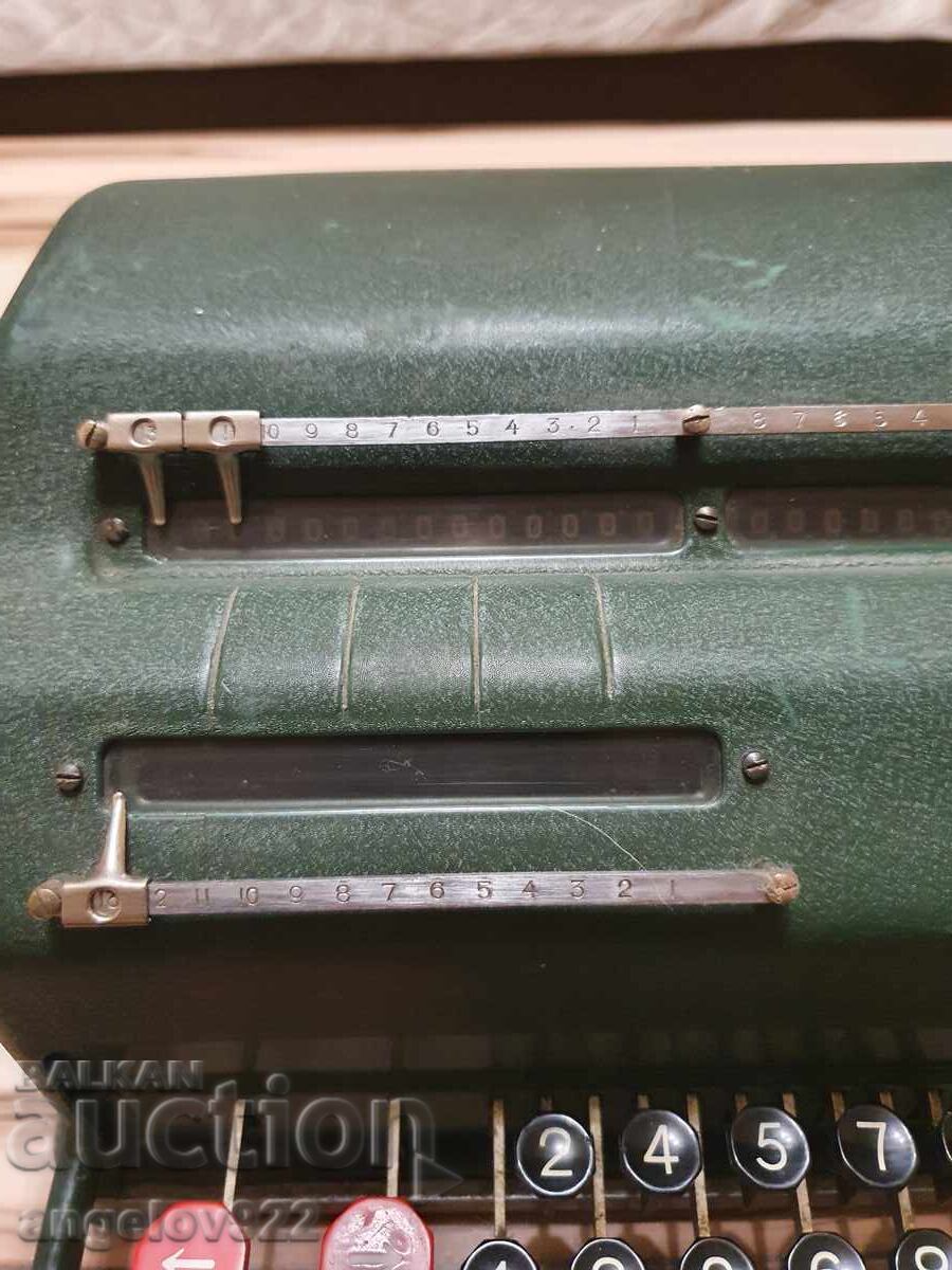 Винтидж калкулатор!!! с цена € 0.01 | 0.02 лв.