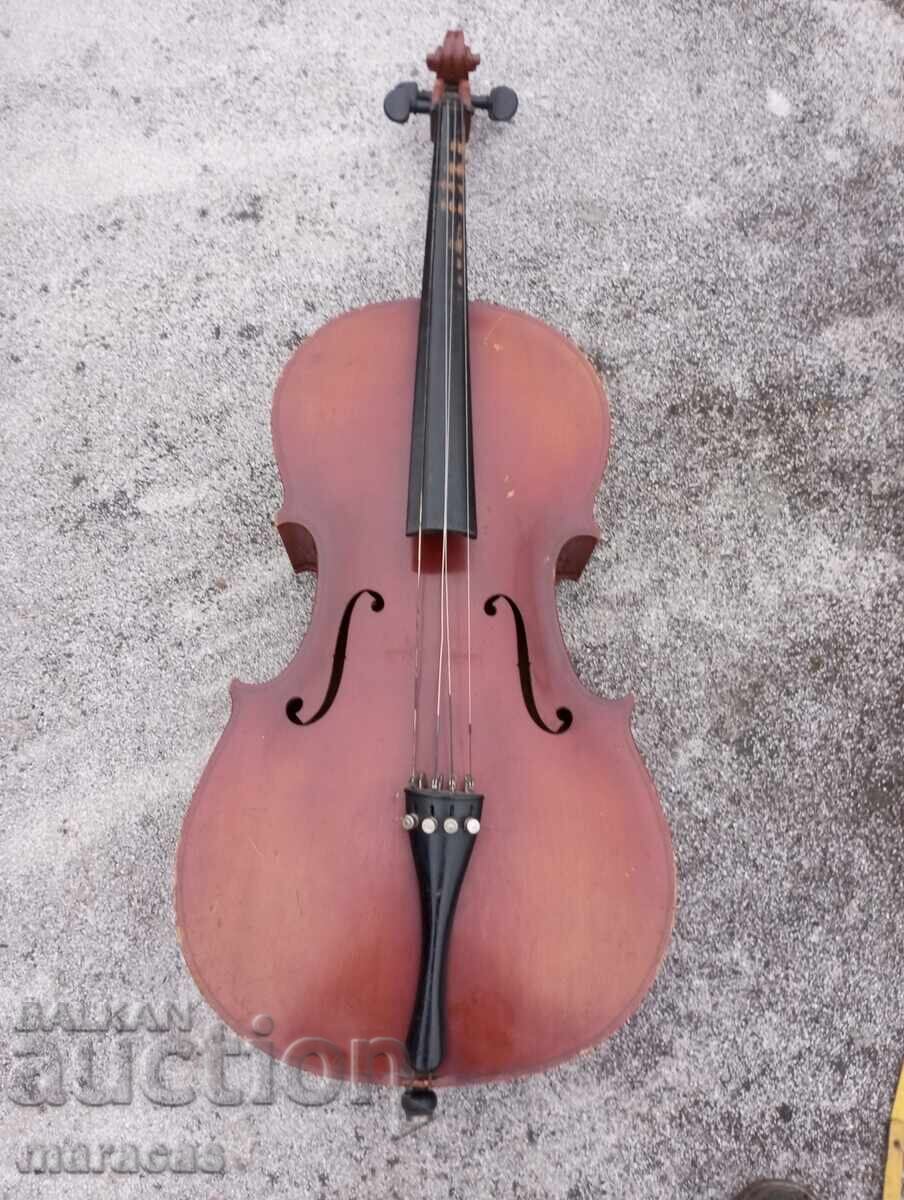 Малък контрабас Малък контрабас