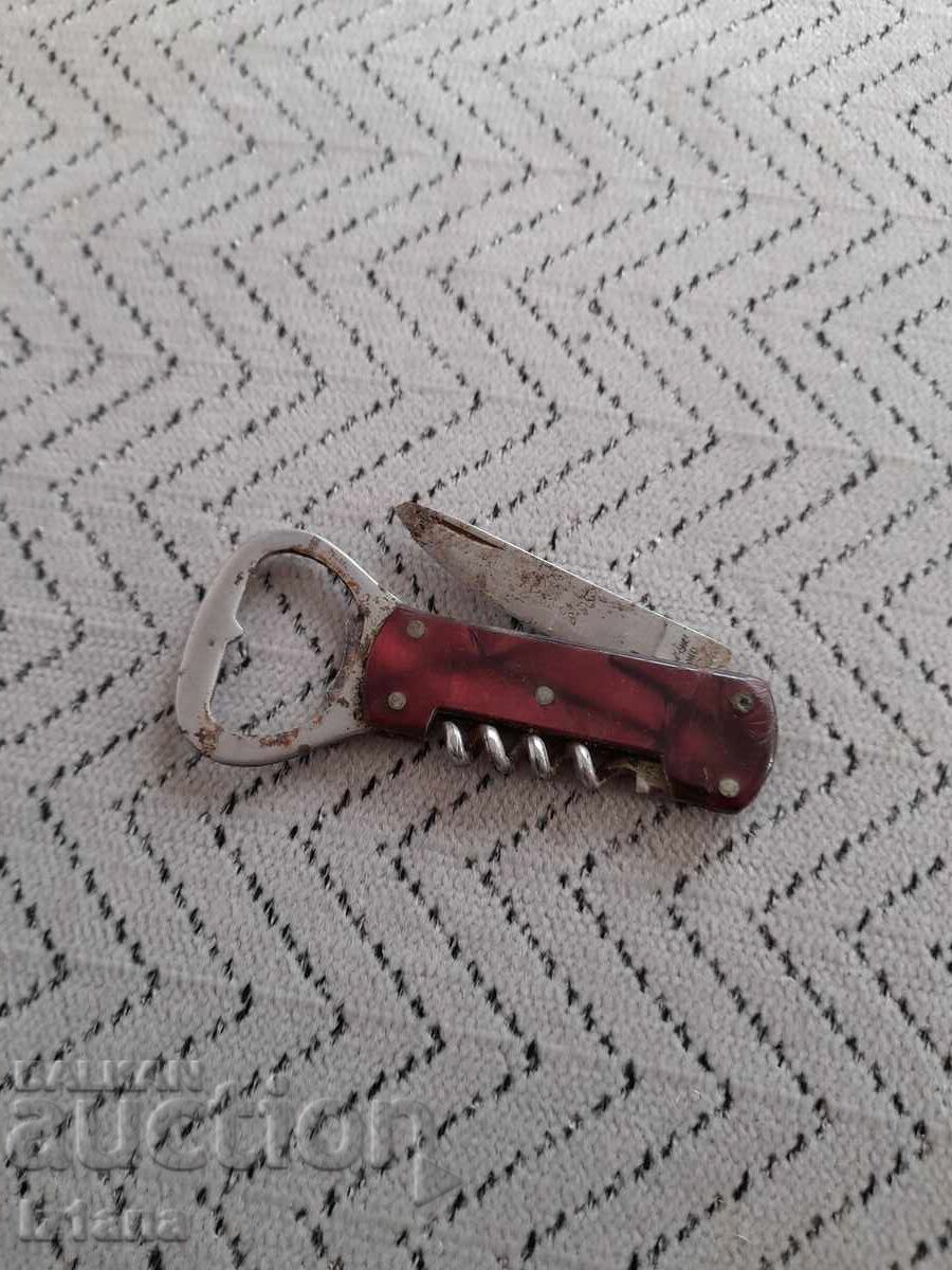 Стар джобен нож,ножче,ножка с цена € 11.00 | 21.51 лв. Стар джобен нож,ножче,ножка с цена € 11.00 | 21.51 лв.