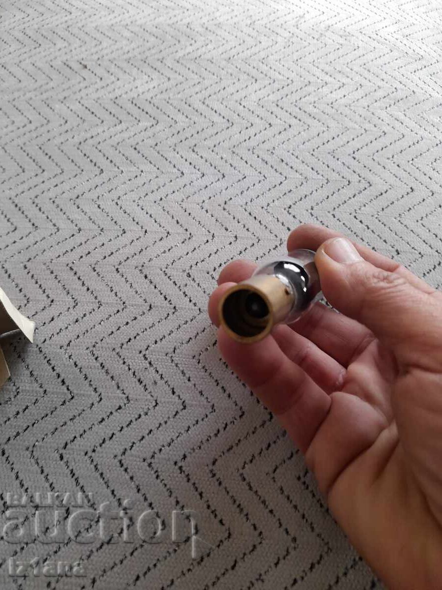 Delivery of Old bulb, lamp for a movie projector