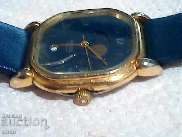 Gold-plated Swiss 4-hour watch, working, no battery with price € 17.00 | 33.25 BGN Gold-plated Swiss 4-hour watch, working, no battery with price € 17.00 | 33.25 BGN