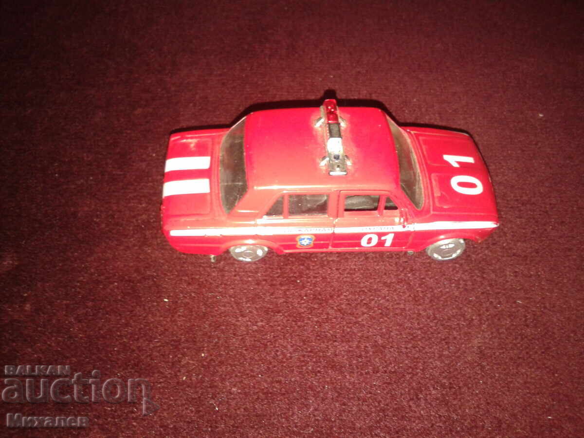 Cărucior metalic LADA VAZ -2106 Pompieri Cărucior metalic LADA VAZ -2106 Pompieri