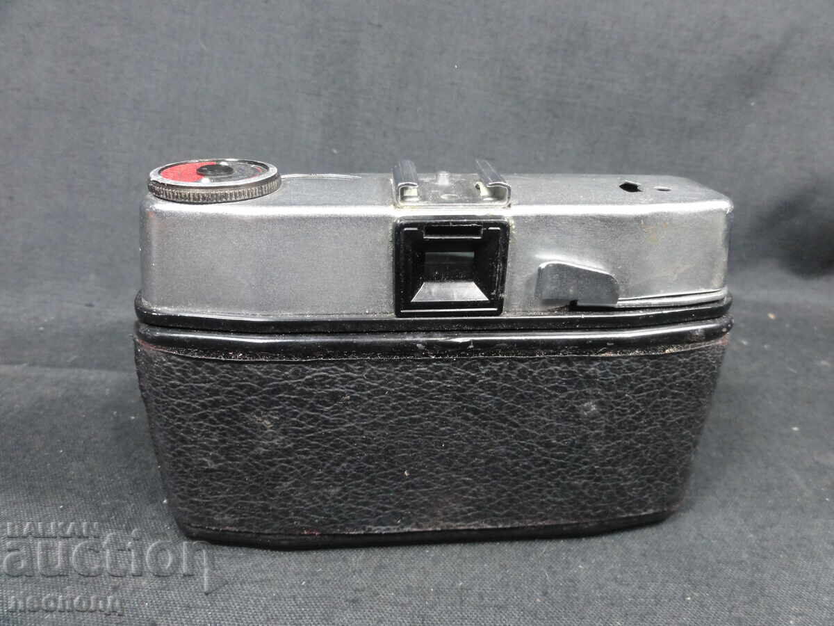 Delivery of BZC OLD RETRO RIBBON CAMERA DACORA SUPER DIGNETTE Delivery of BZC OLD RETRO RIBBON CAMERA DACORA SUPER DIGNETTE