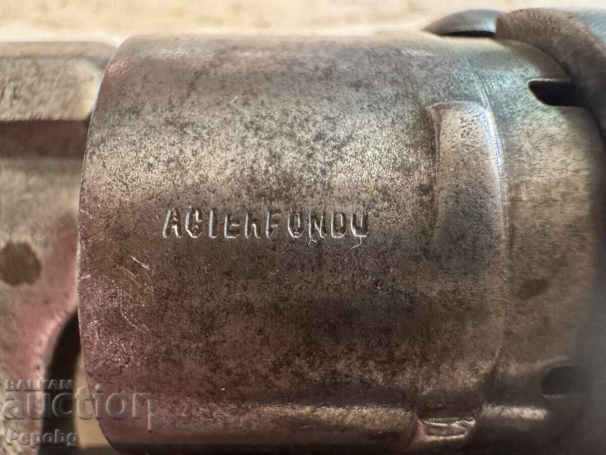 Παλιό ρεβόλβερ, πιστόλι - 6