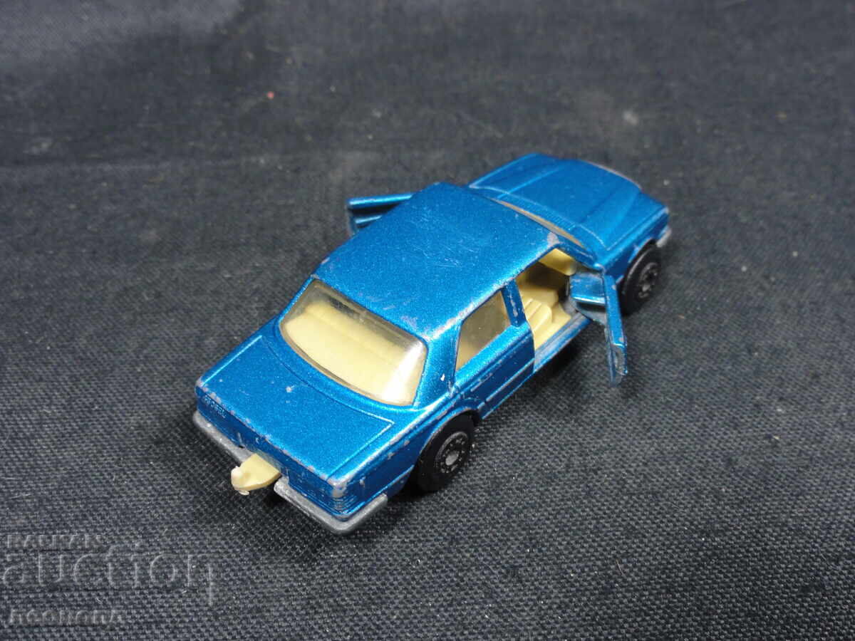 Livrarea VECHE CĂRUȚĂ METALICĂ RETRO MATCHBOX ENGLAND MERCEDES 450SEL