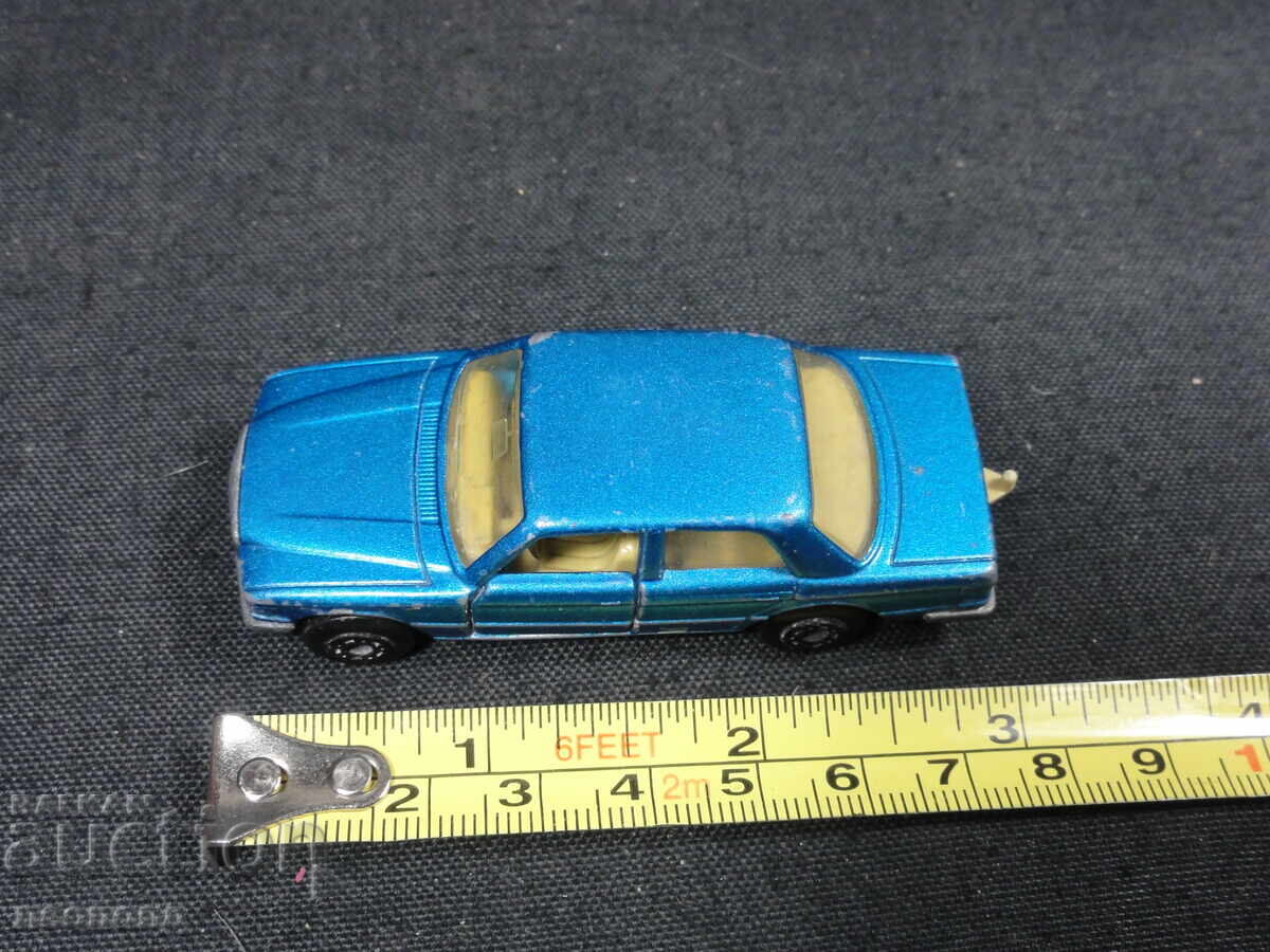 VECHE CĂRUȚĂ METALICĂ RETRO MATCHBOX ENGLAND MERCEDES 450SEL - 7