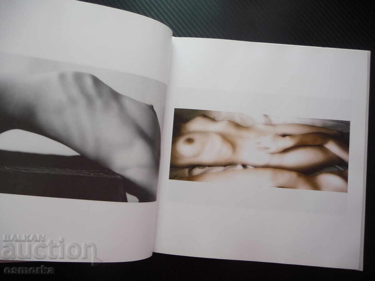 Album foto fotograf Nicolae Nenov, iubitor de toate, fotografii cu preț € 48.00 | 93.88 BGN Album foto fotograf Nicolae Nenov, iubitor de toate, fotografii cu preț € 48.00 | 93.88 BGN