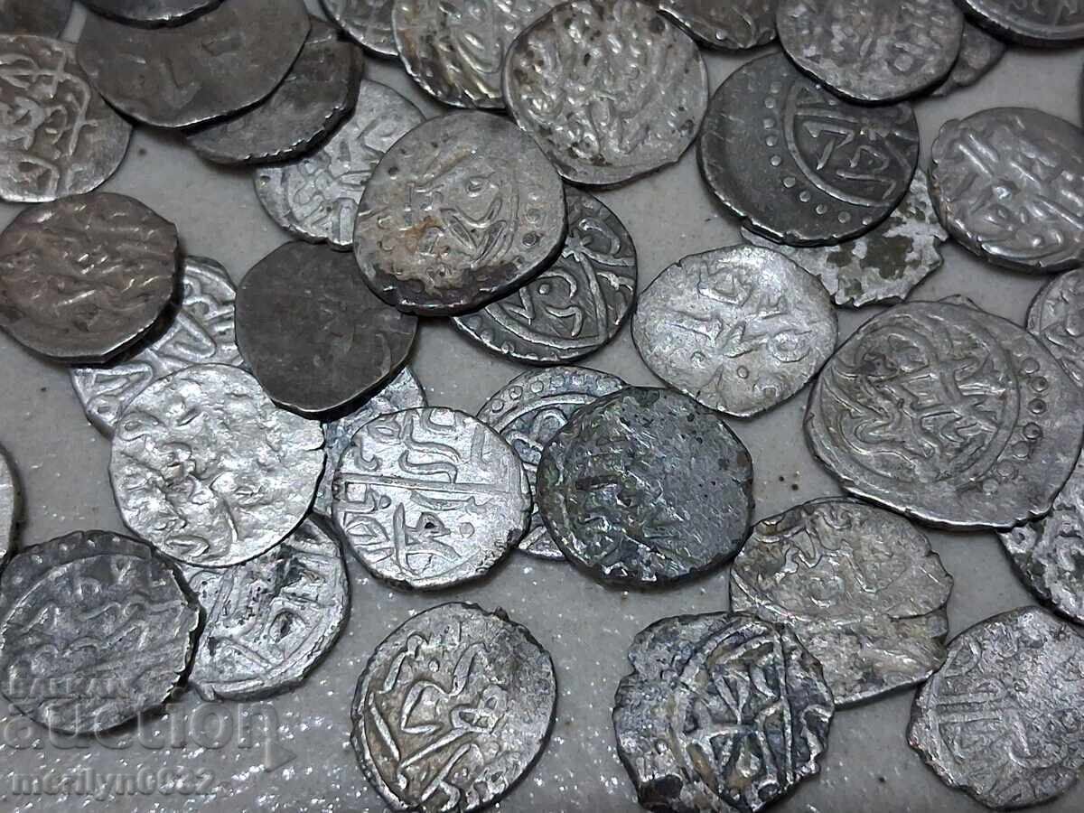 Licitație Monede de argint akçe otomane 56 buc fără găuri argint