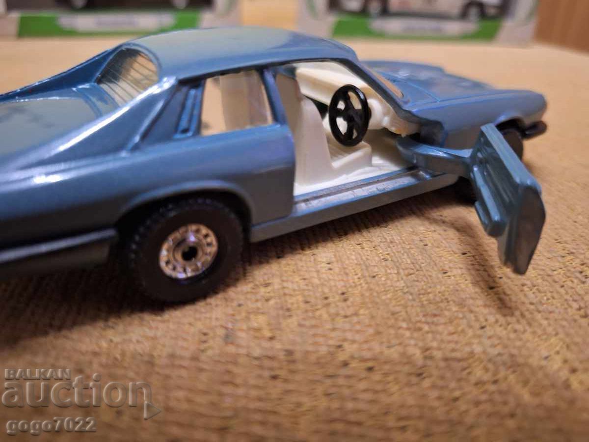JAGUAR XJS 1/38 - 6
