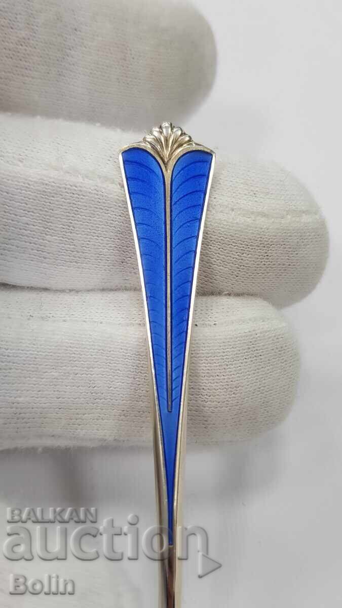 Аукцион Сребърна, позлатена лъжичка с Емайл - Норвегия - 925 проба Аукцион Сребърна, позлатена лъжичка с Емайл - Норвегия - 925 проба