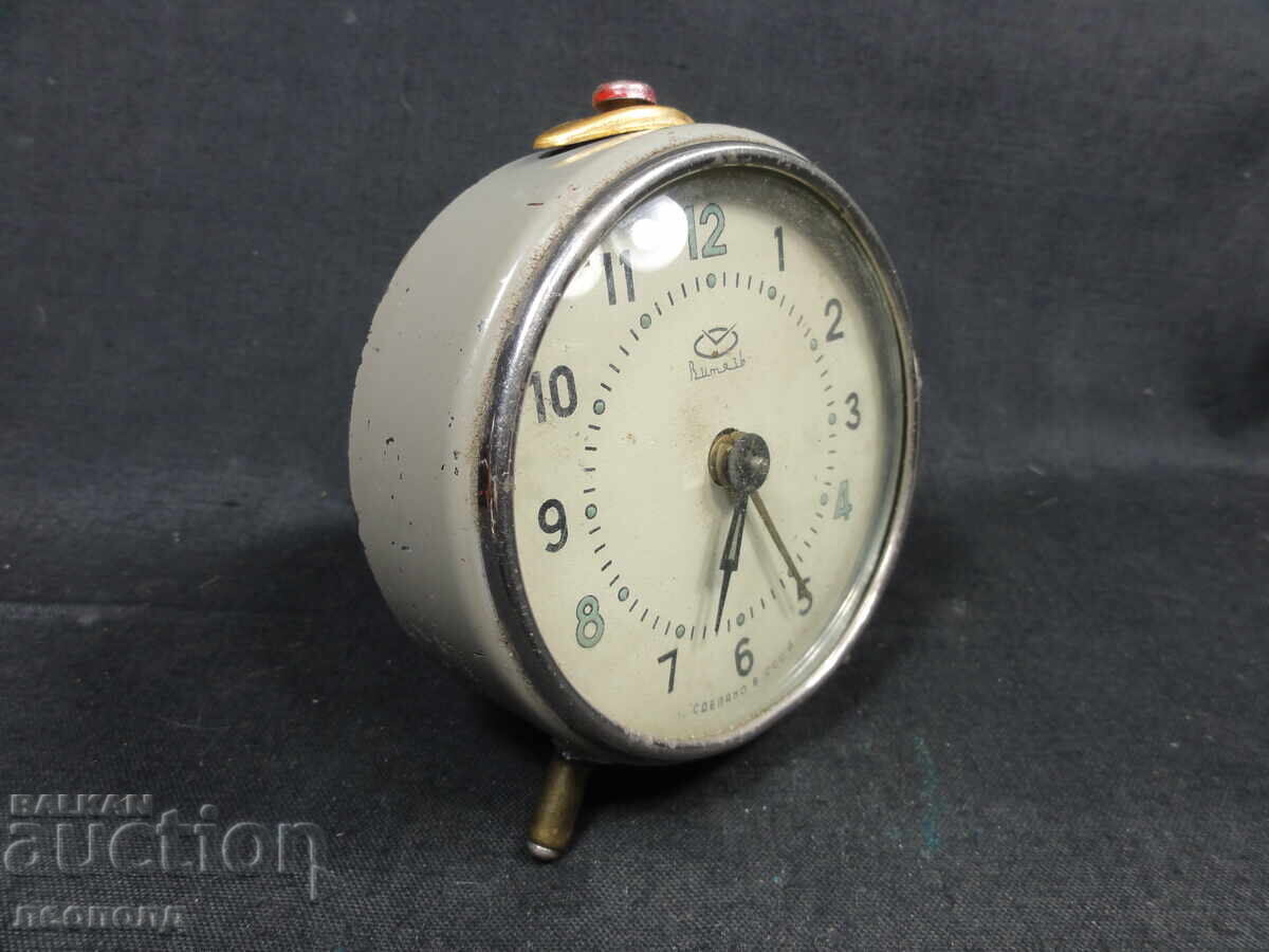 Licitație BZTS STAR RETRO SOTS SSSR CHASORNIC MECANIC CU ALARMĂ VITEAZ Licitație BZTS STAR RETRO SOTS SSSR CHASORNIC MECANIC CU ALARMĂ VITEAZ