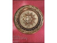 Сувенир - медна гравирана чиния