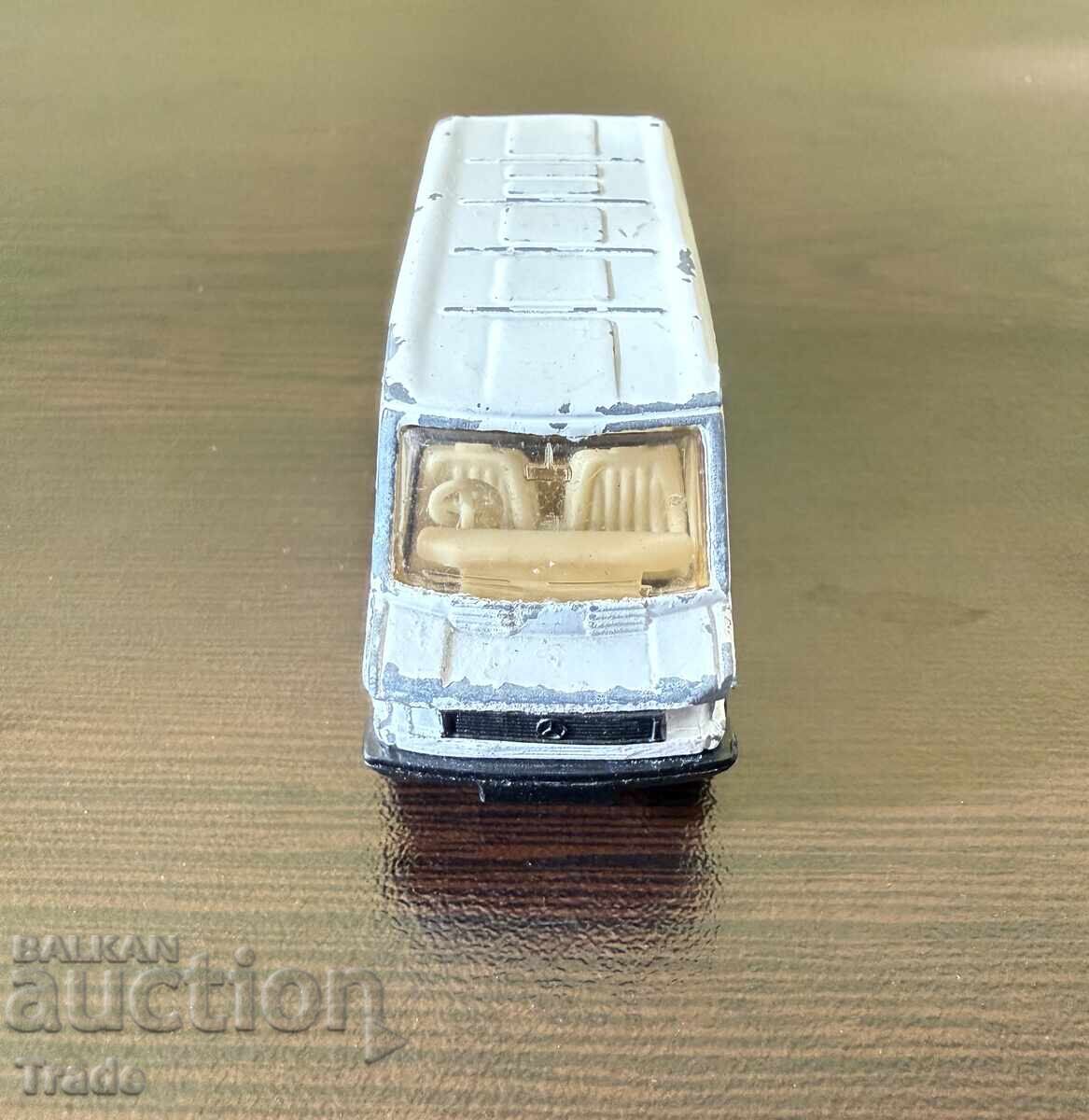 Mercedes 307D 1988 Edocar with price € 0.01 | 0.02 BGN Mercedes 307D 1988 Edocar with price € 0.01 | 0.02 BGN