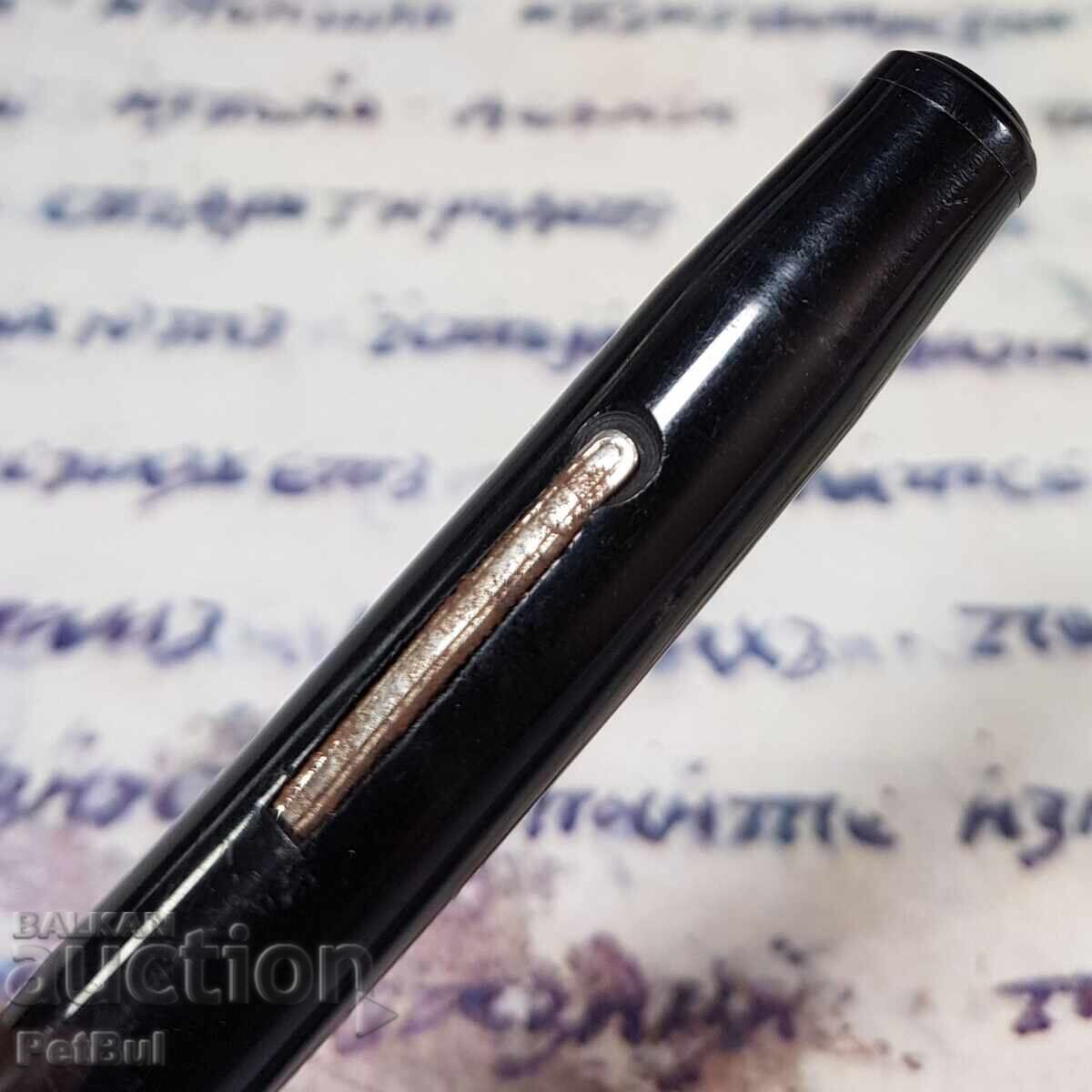 Auction  Old Fountain Pen with Lever Filling and Warranted Nib