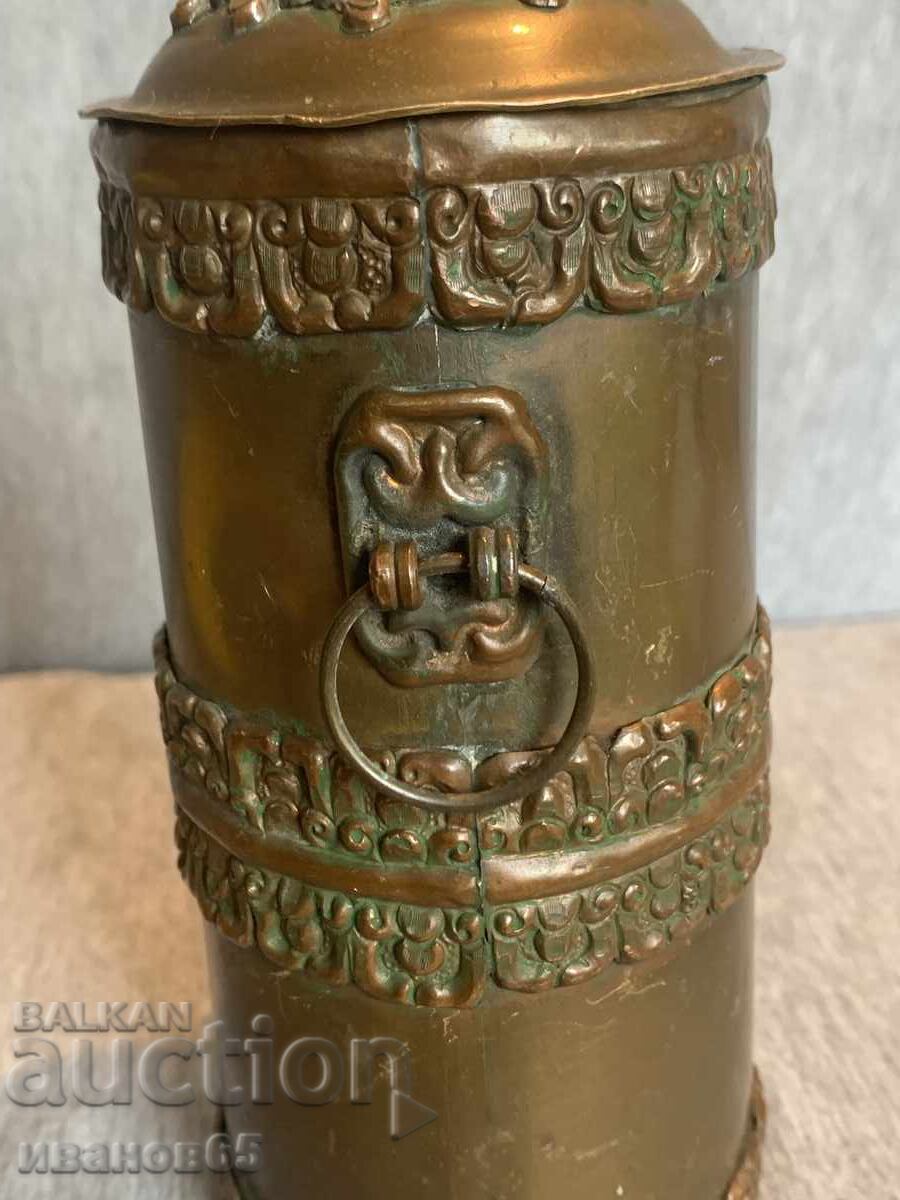 Доставка на стар месингов съд кутия Доставка на стар месингов съд кутия