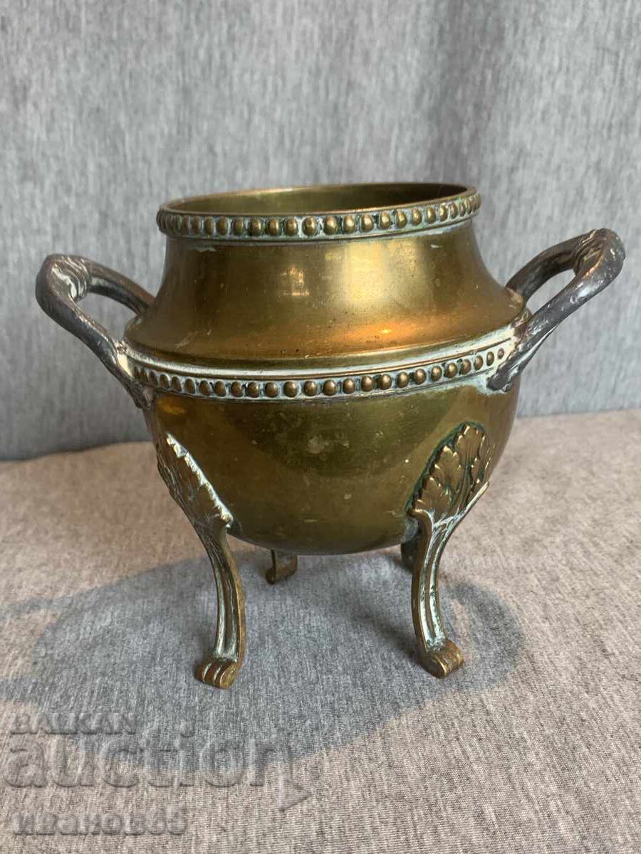Аукцион стар месингов съд Аукцион стар месингов съд