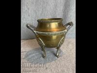 стар месингов съд