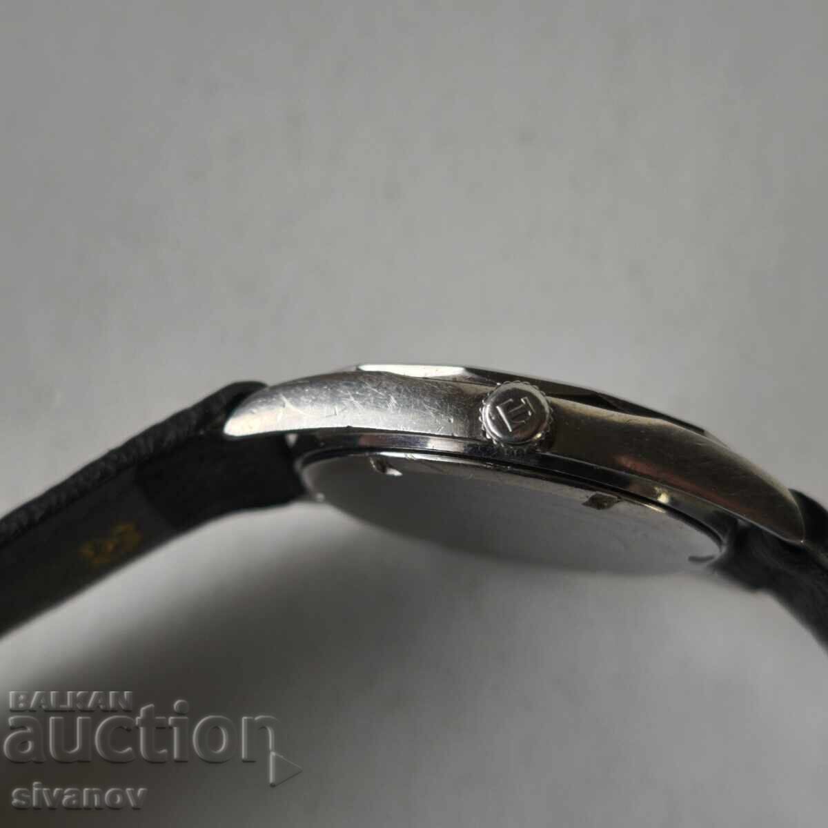 Ceas elvețian ''Tissot PR 100 Saphir #6225 cu preț € 50.00 | 97.79 BGN Ceas elvețian ''Tissot PR 100 Saphir #6225 cu preț € 50.00 | 97.79 BGN