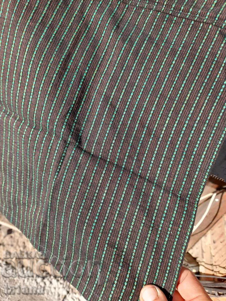 Livrarea Un șorț vechi