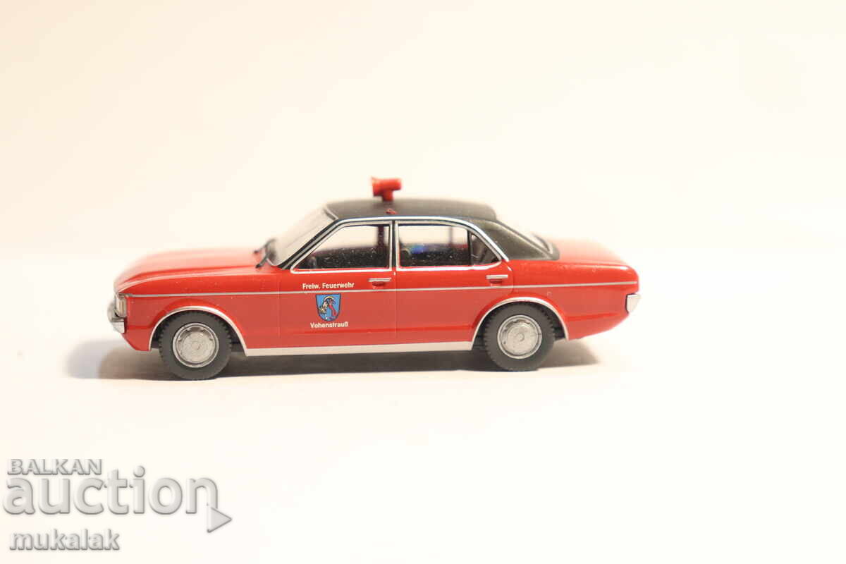 WIKING 1:87 H0  FORD  ПОЖАРНА??    ИГРАЧКА КОЛИЧКА МОДЕЛ