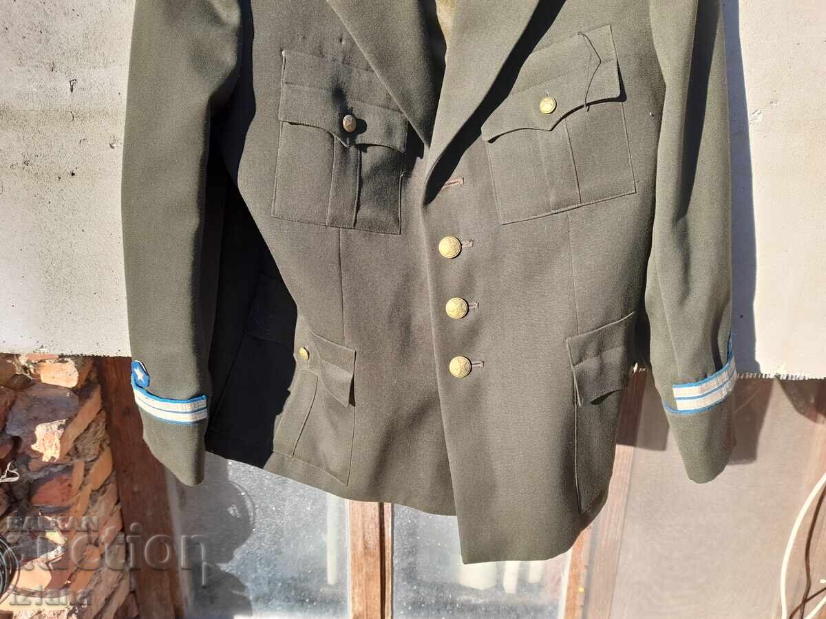 Аукцион Стара военна куртка Аукцион Стара военна куртка