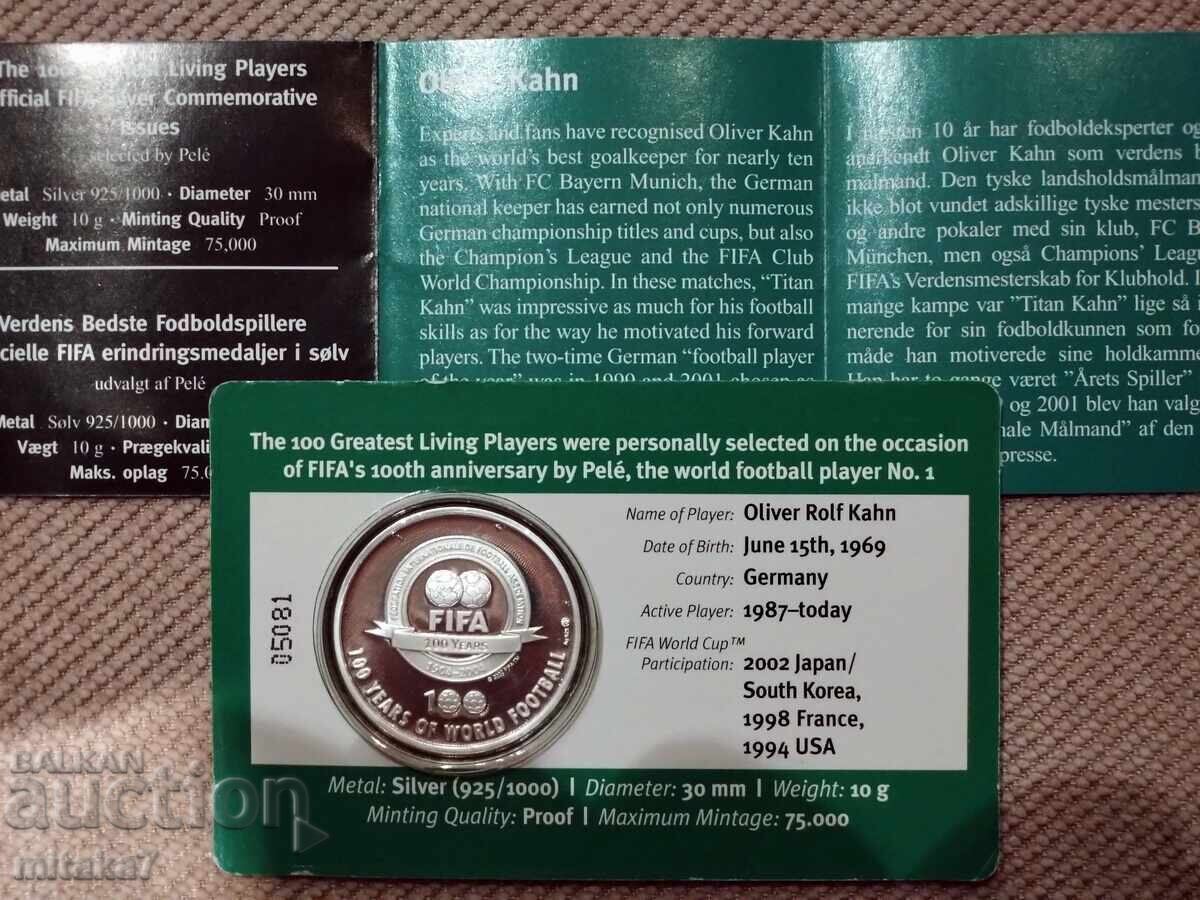 Сребърен медал, ФИФА с цена € 28.00 | 54.76 лв. Сребърен медал, ФИФА с цена € 28.00 | 54.76 лв.