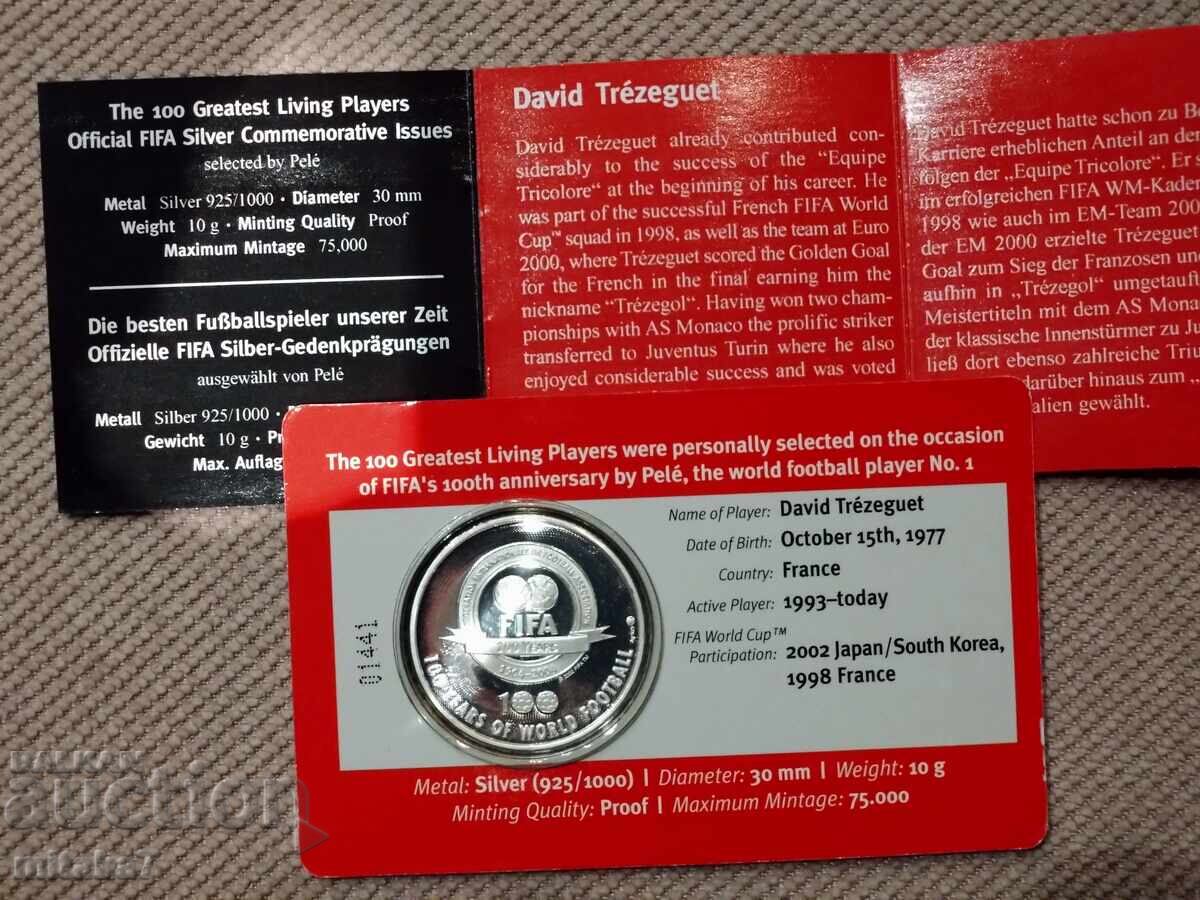 Сребърен медал, ФИФА с цена € 28.00 | 54.76 лв. Сребърен медал, ФИФА с цена € 28.00 | 54.76 лв.