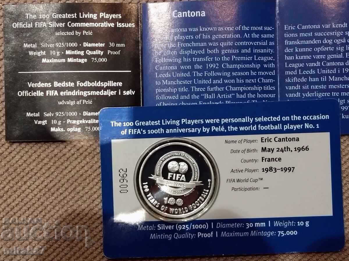 Сребърен медал, ФИФА с цена € 28.00 | 54.76 лв. Сребърен медал, ФИФА с цена € 28.00 | 54.76 лв.