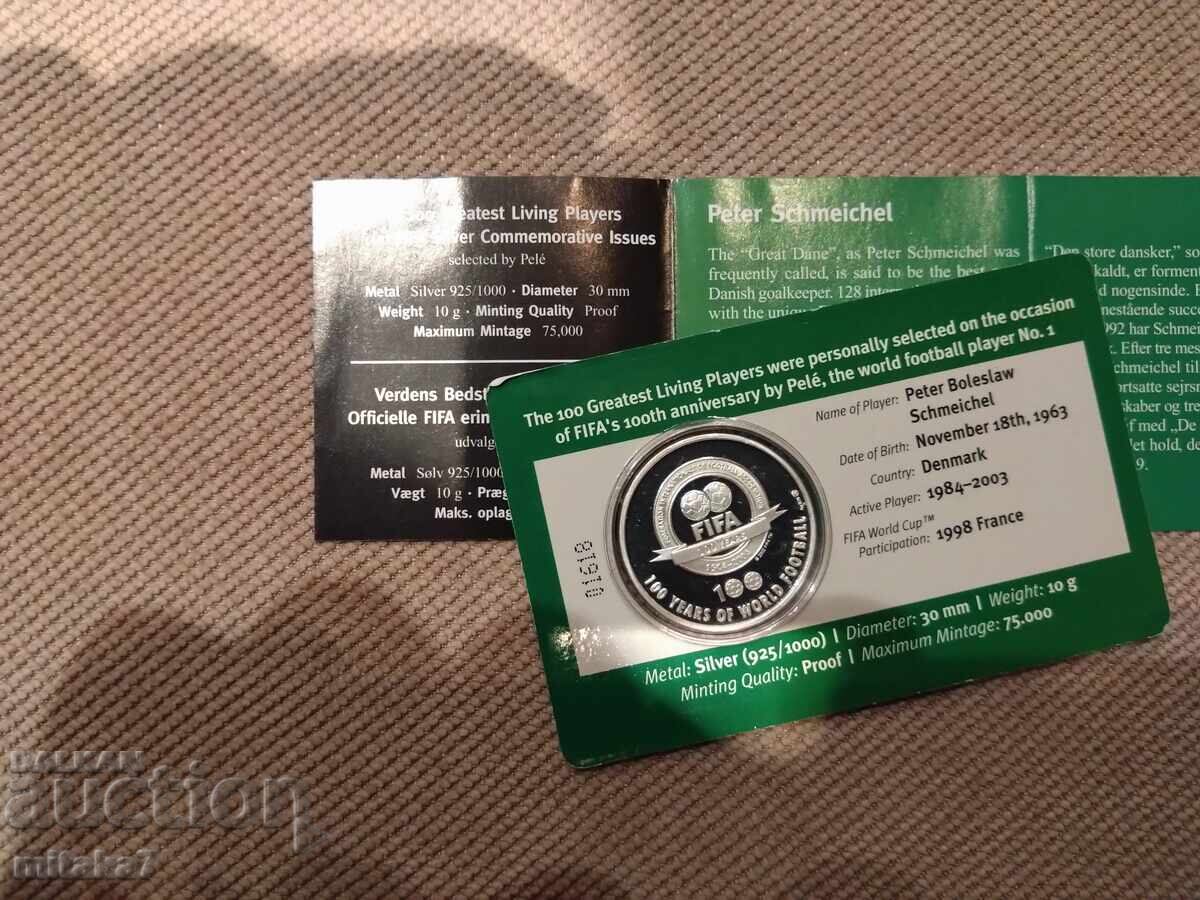 Сребърен медал, ФИФА с цена € 28.00 | 54.76 лв. Сребърен медал, ФИФА с цена € 28.00 | 54.76 лв.