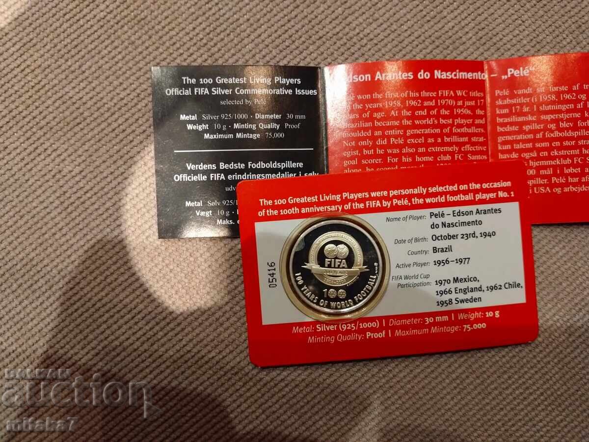 Сребърен медал, ФИФА с цена € 28.00 | 54.76 лв. Сребърен медал, ФИФА с цена € 28.00 | 54.76 лв.