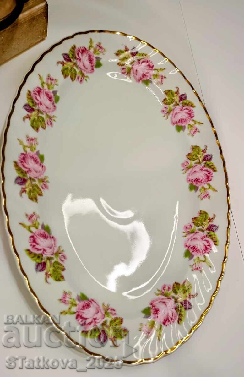 Винтидж порцеланово плато произведено в България Винтидж порцеланово плато произведено в България