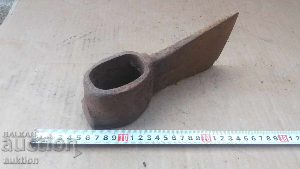 TOPOR VECHI MASIV, SECURĂ PENTRU LEMNE - 7 TOPOR VECHI MASIV, SECURĂ PENTRU LEMNE - 7