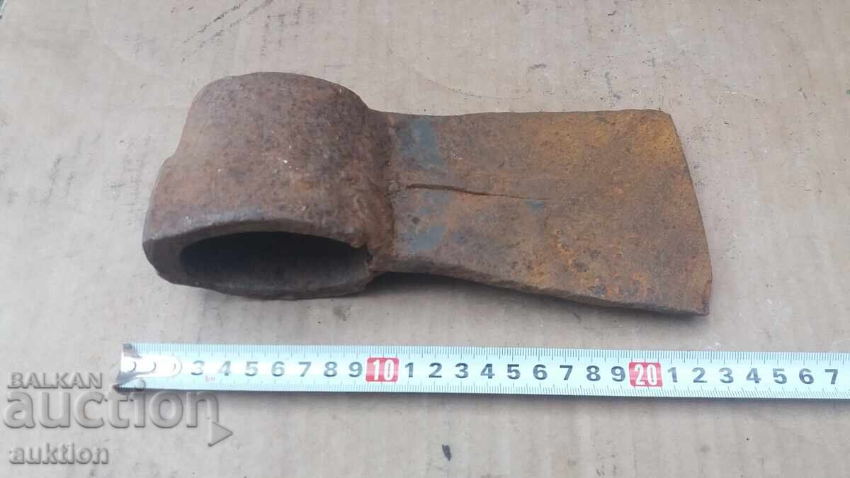 TOPOR VECHI MASIV, SECURĂ PENTRU LEMNE TOPOR VECHI MASIV, SECURĂ PENTRU LEMNE