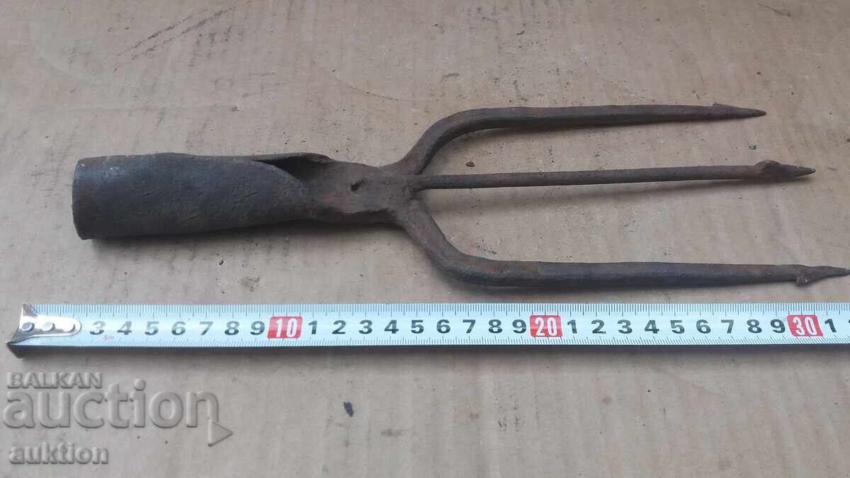 СТАР КОВАН ТРИЗЪБЕЦ - 6 СТАР КОВАН ТРИЗЪБЕЦ - 6