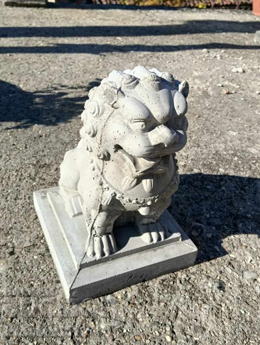 Chinese Lion Statue