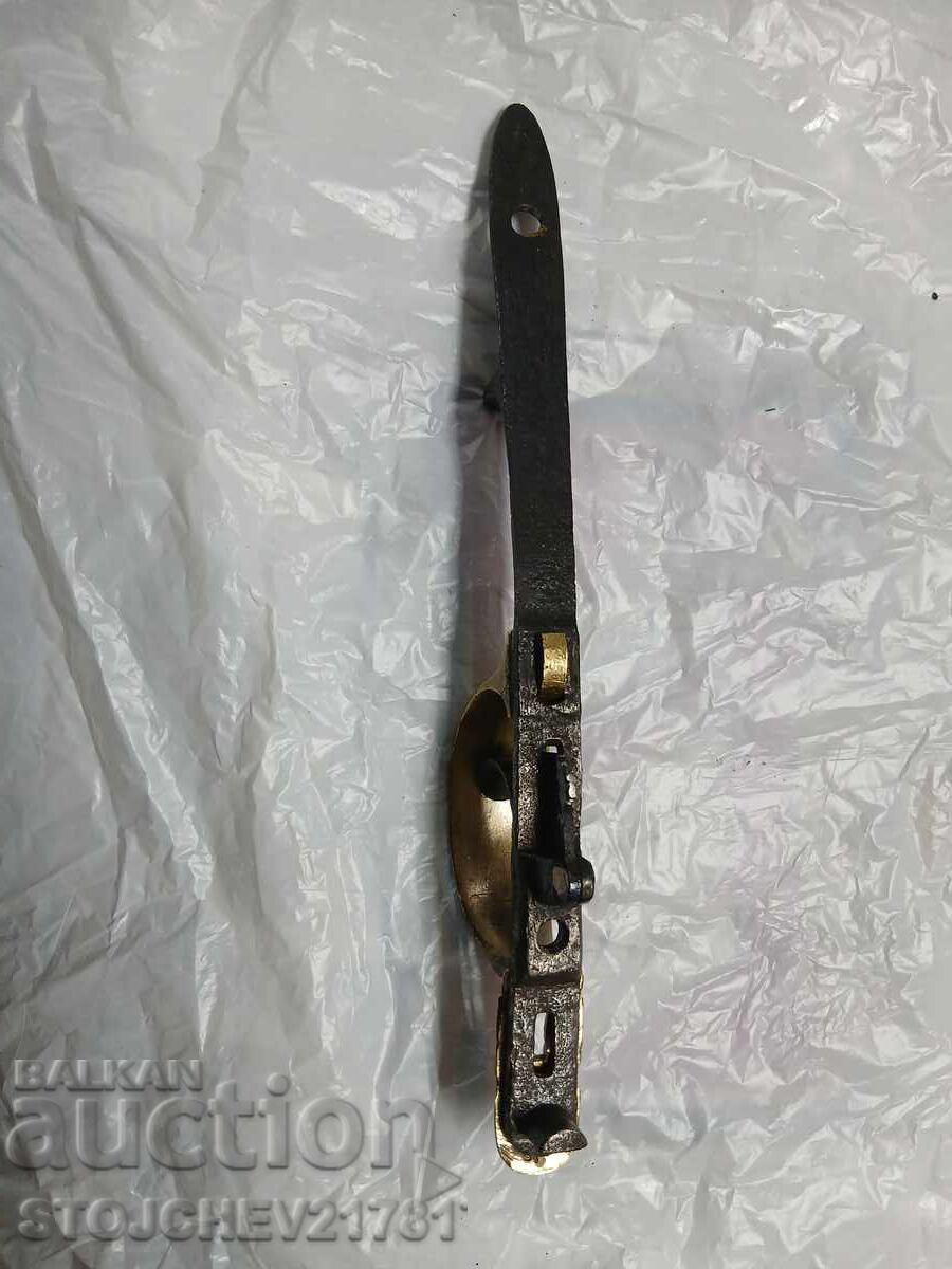 Apărător de declanșare a manivelei cu preț € 87.00 | 170.16 BGN