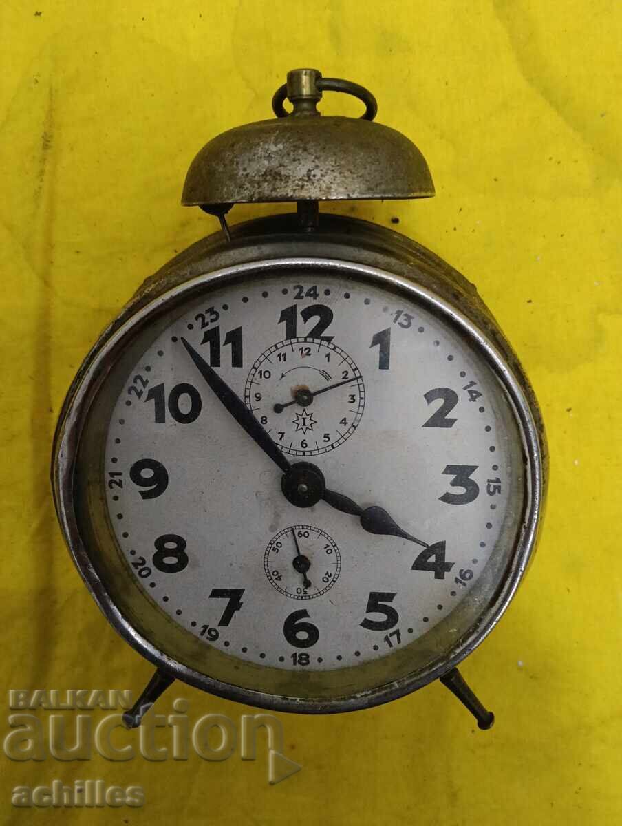 Аукцион Неработещ будилник Юнгханс Аукцион Неработещ будилник Юнгханс