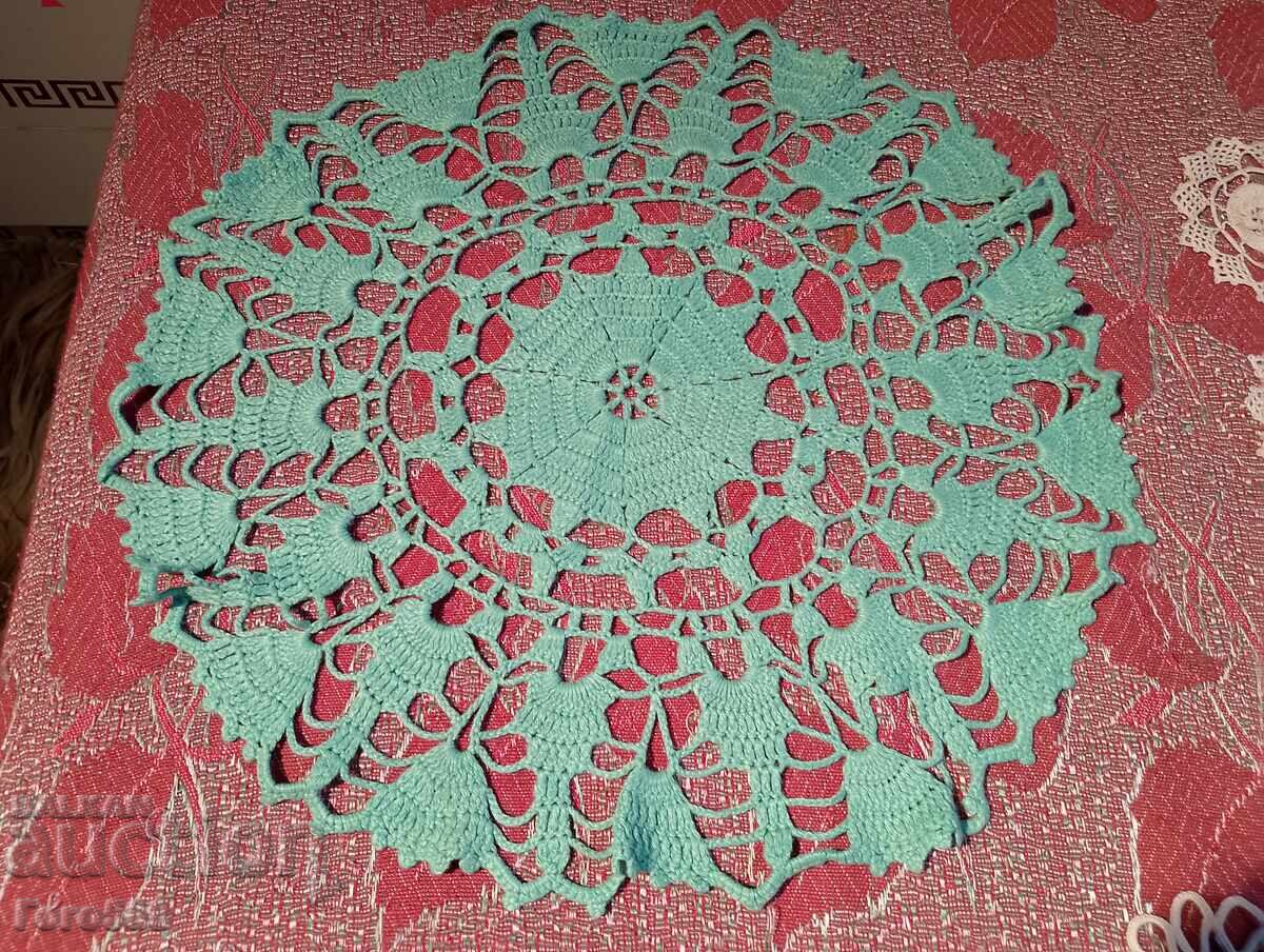 Pătrat 23 cu preț € 1.00 | 1.96 BGN Pătrat 23 cu preț € 1.00 | 1.96 BGN