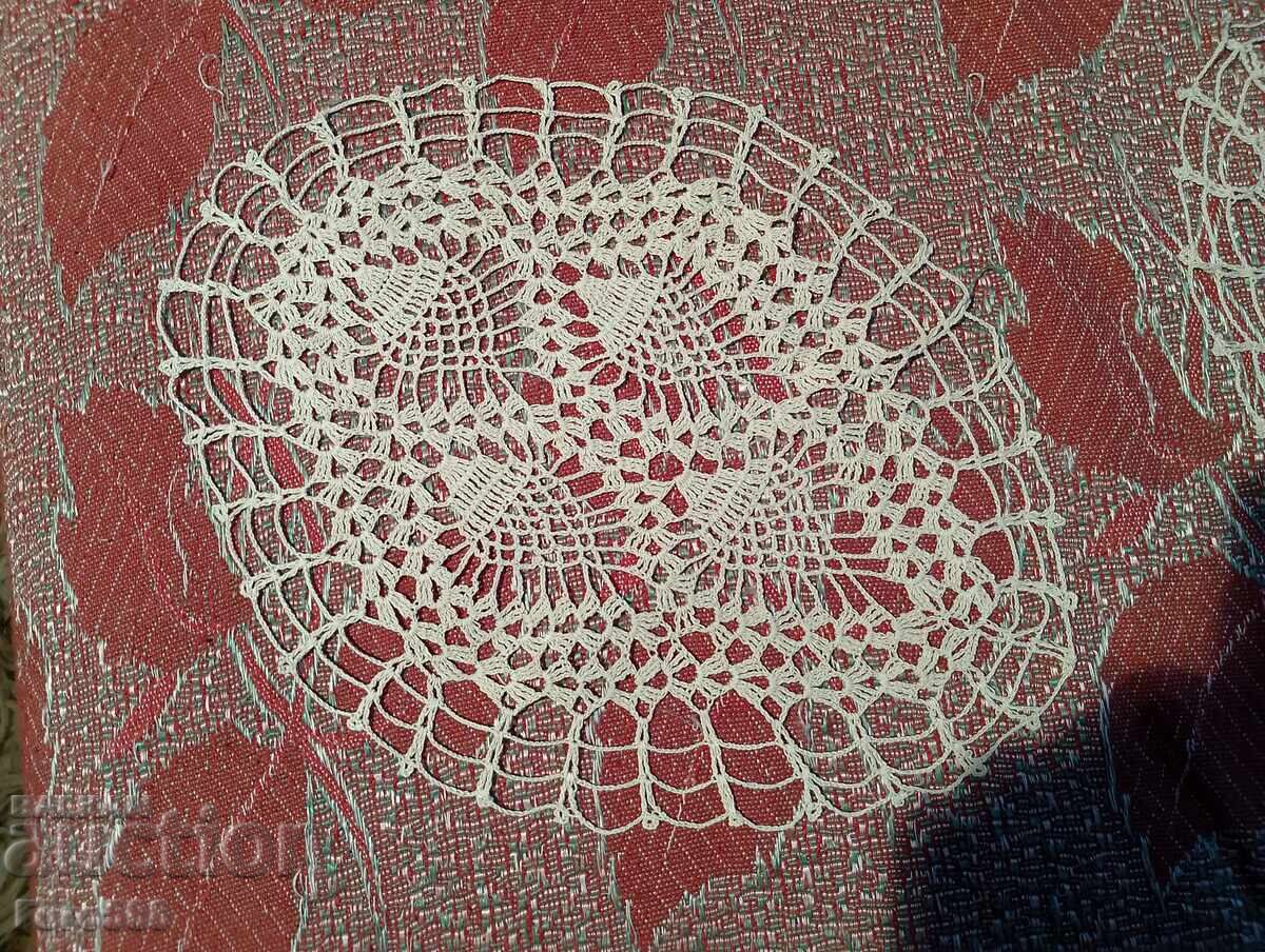 Licitație Pătrat 25 Licitație Pătrat 25