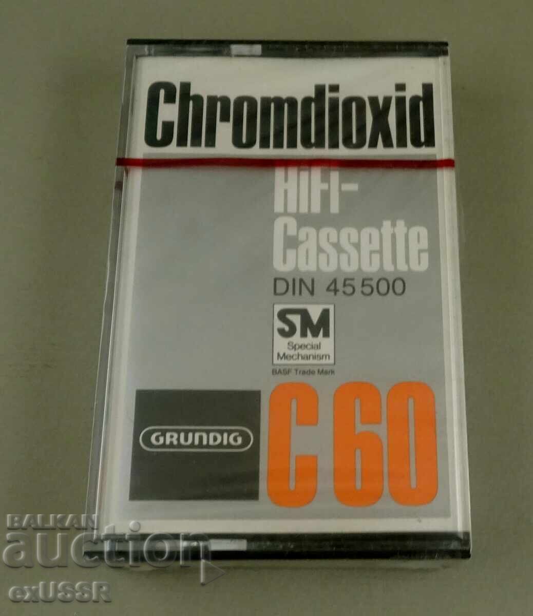 Κασέτα ήχου GRUNDIG C60 chrome, σφραγισμένη