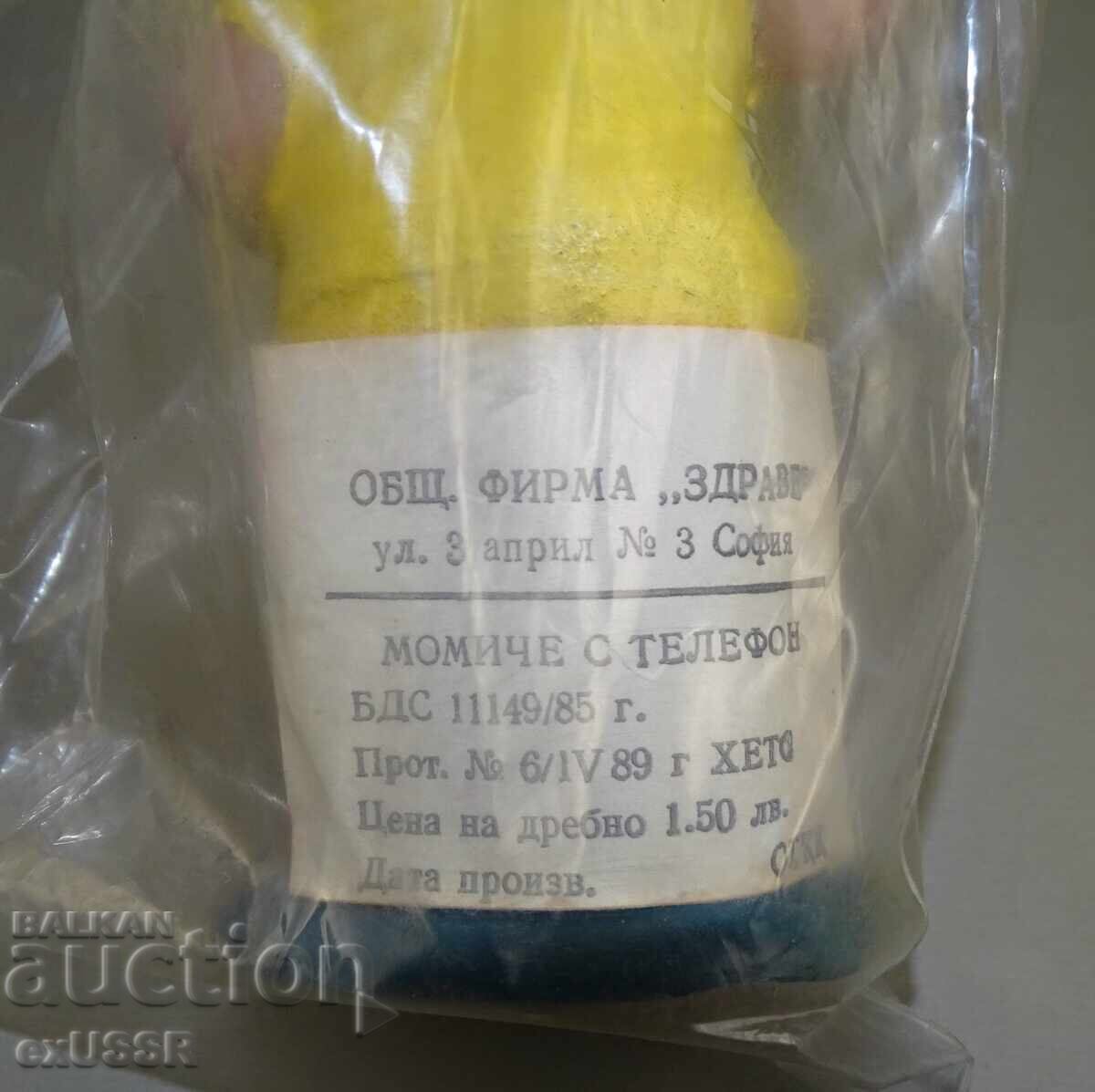 Livrarea Jucărie de cauciuc veche, socială, păpușă, nouă, cu etichetă, Fată cu telefon