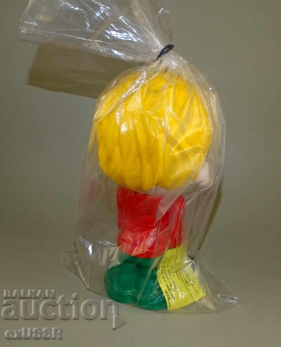 Παλιό σοσιαλιστικό λαστιχένιο παιχνίδι κούκλα καινούργιο με ετικέτα - Αγόρι Πεπίνο με τιμή € 15.00 | 29.34 BGN