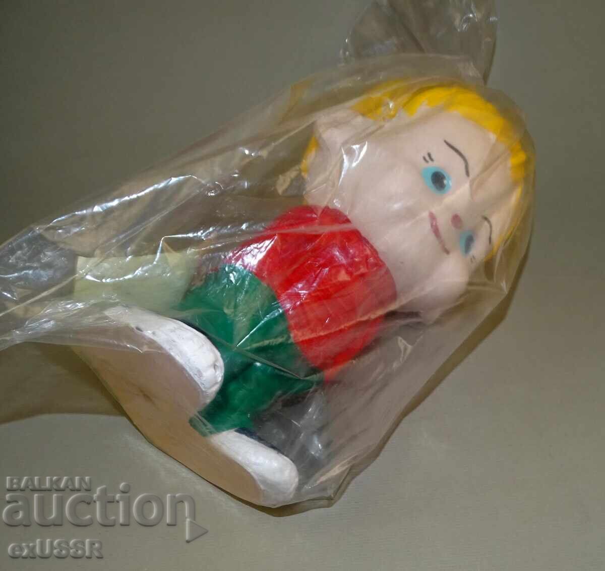 Παράδοση Παλιό σοσιαλιστικό λαστιχένιο παιχνίδι κούκλα καινούργιο με ετικέτα - Αγόρι Πεπίνο