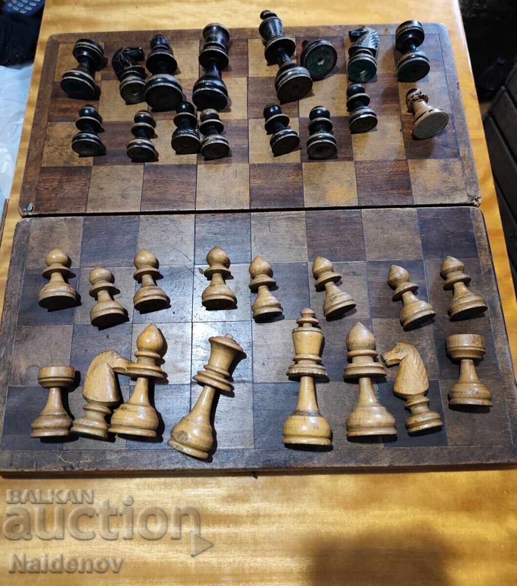 Доставка на Голям дървен шах от царско време 39.5/39.5 см.